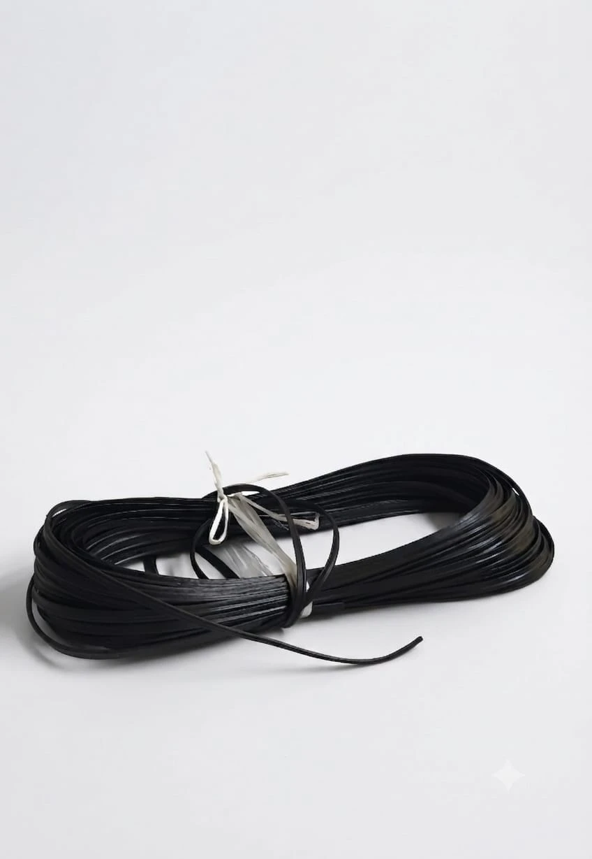 Paipin (piping- plastic)-Black (pack of 5 meter)