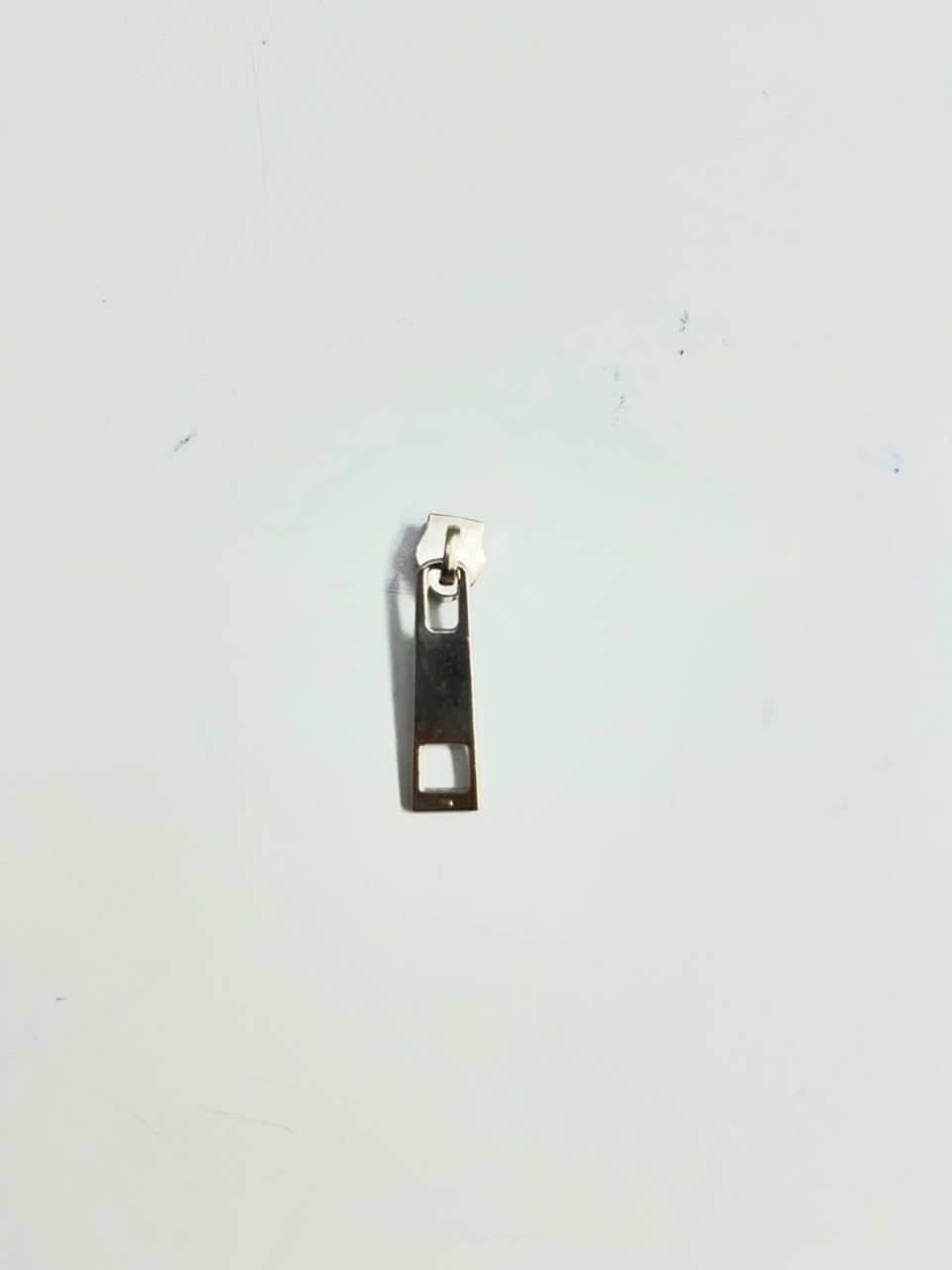 Zip (runner-5 no.)- silver (pack of 5 piece)