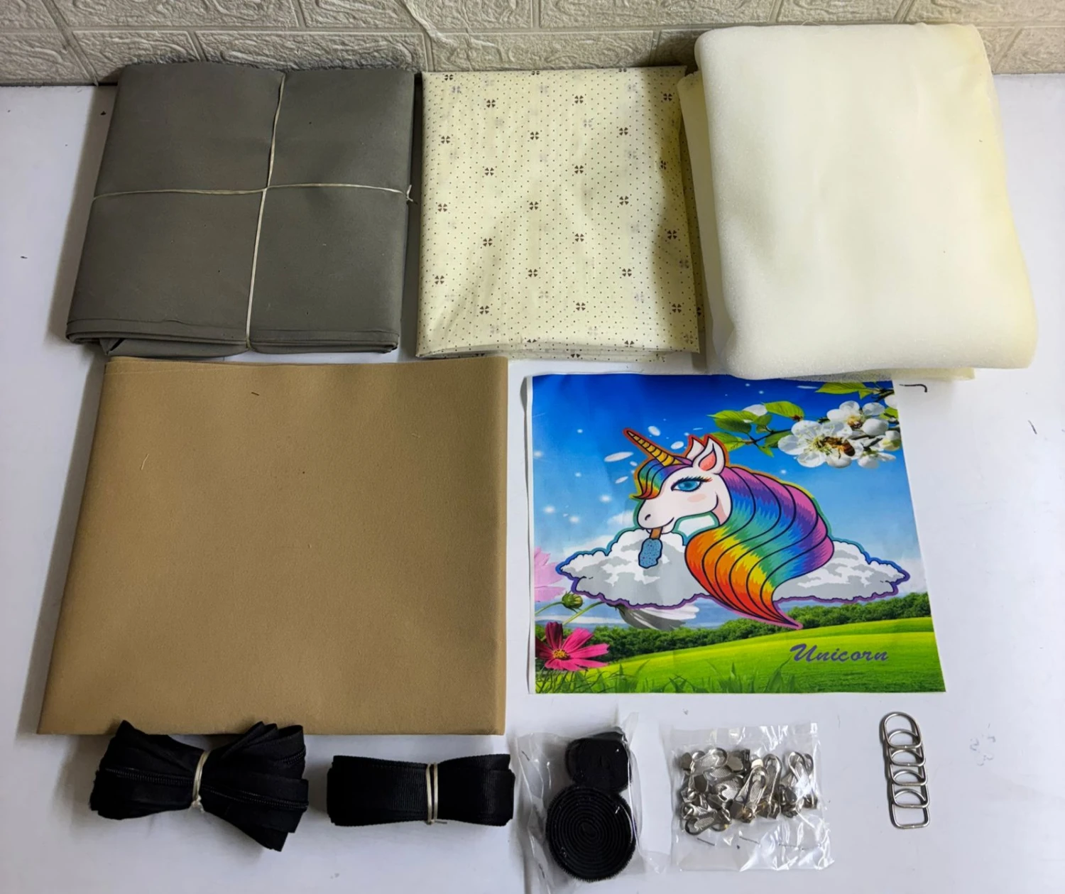 Welcome Kit – Customized Bag Materials (Pack of 10 Items)