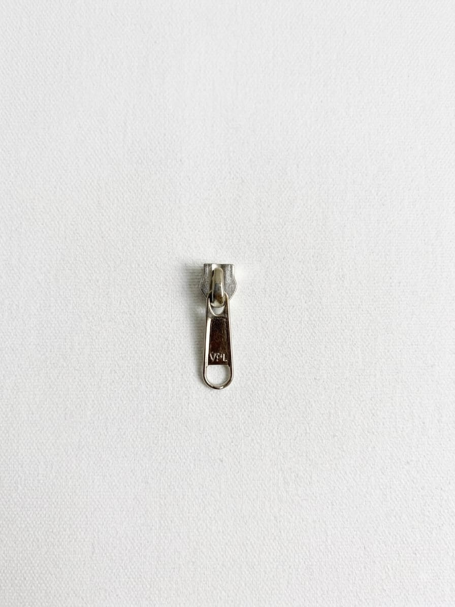 Zip (runner-8 no.)- silver (pack of 5 piece)